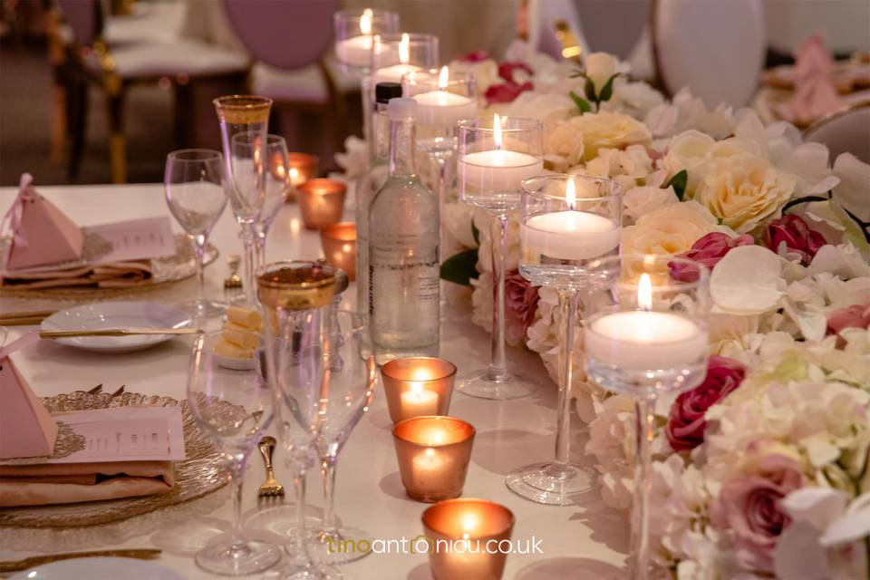 Sweetheart table