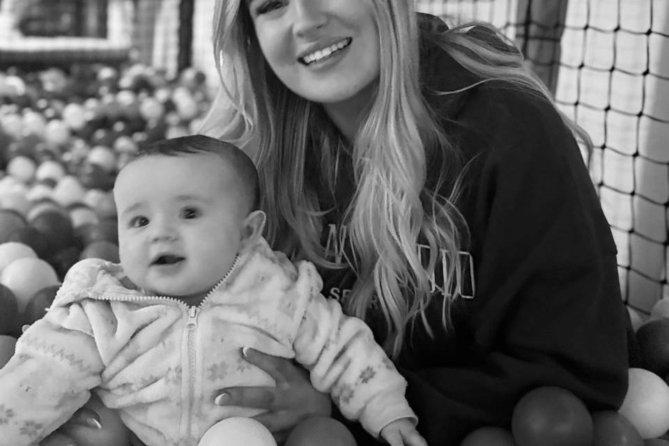 Emily The Wedding Nanny