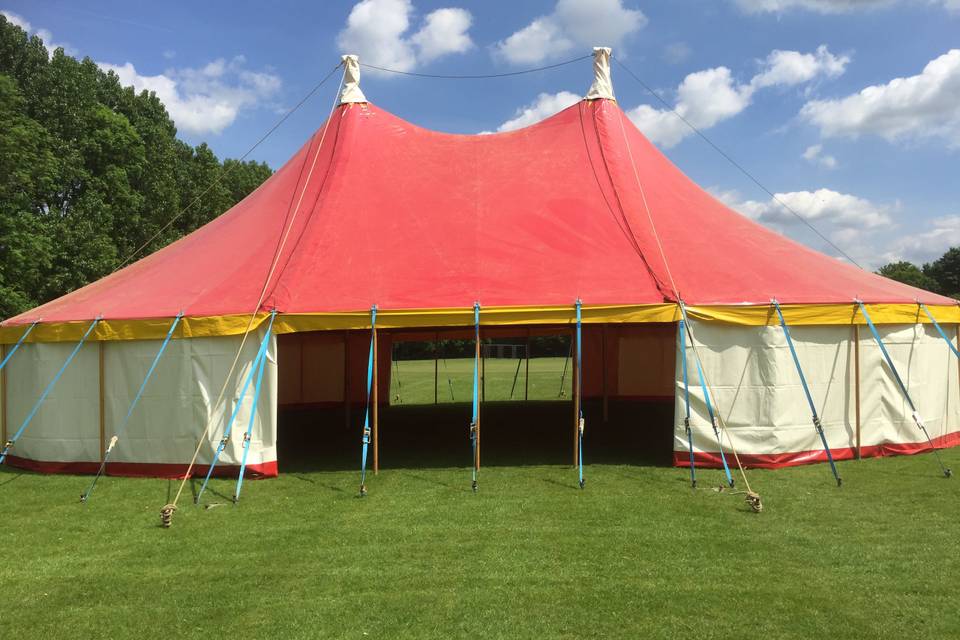 15m round tent hire