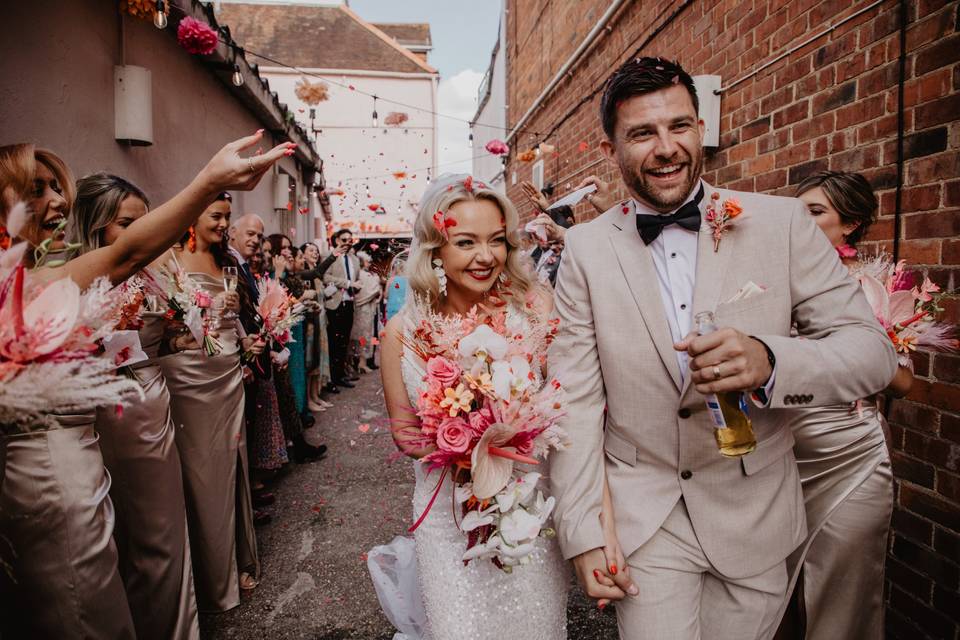Bride & Groom leaving