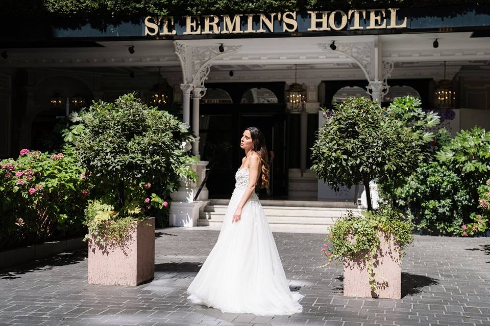 Bride Courtyard