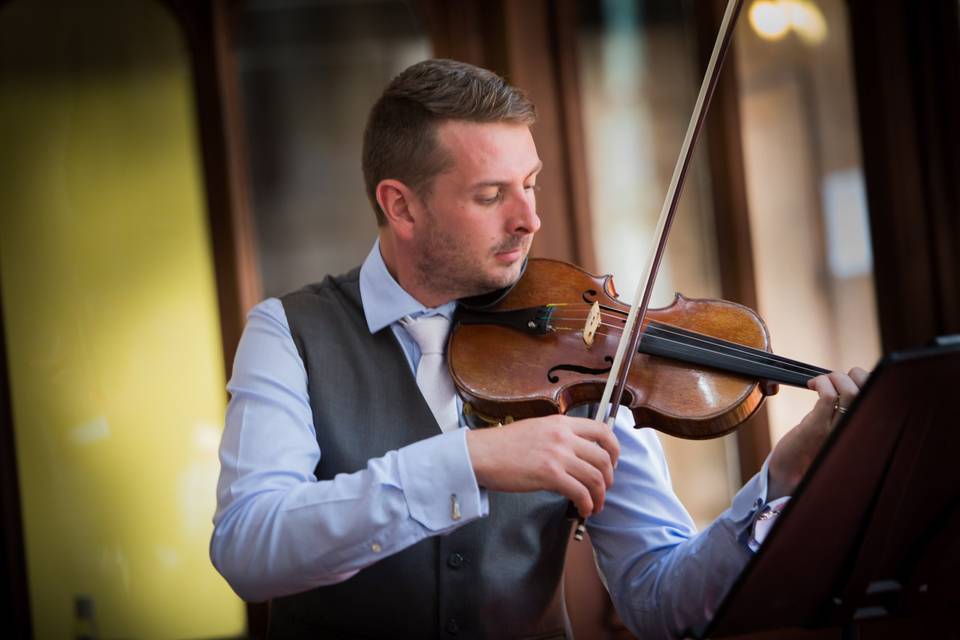 Solo Violin & String Quartet