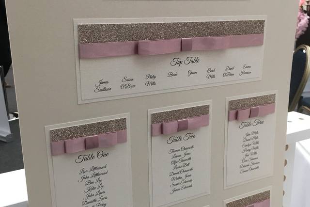 Elegant bow table plan