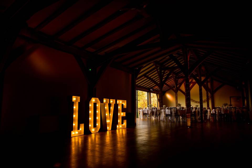 Dodford Manor - Barn Wedding Venue