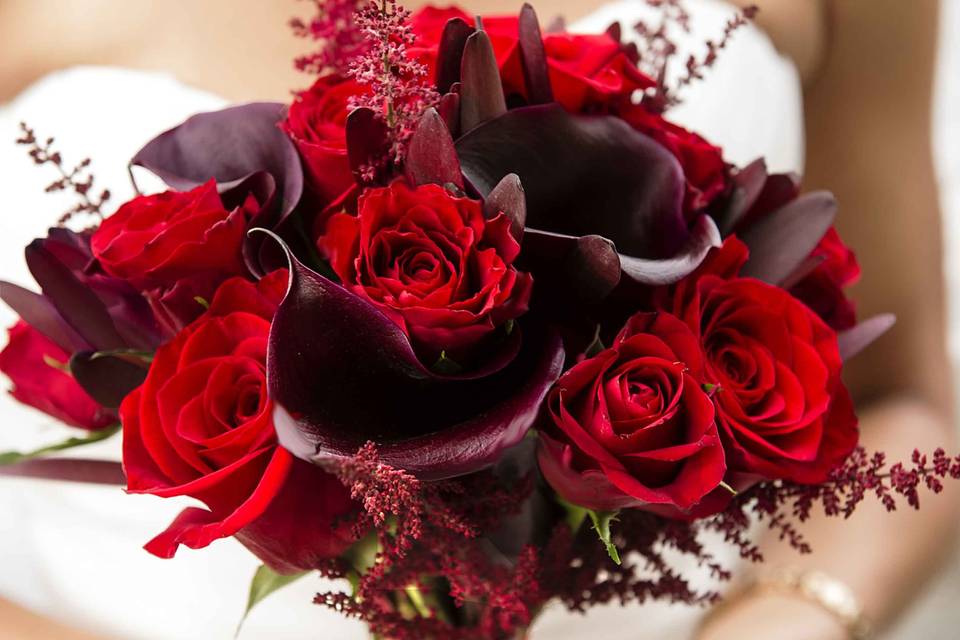 Romantic red bouquet