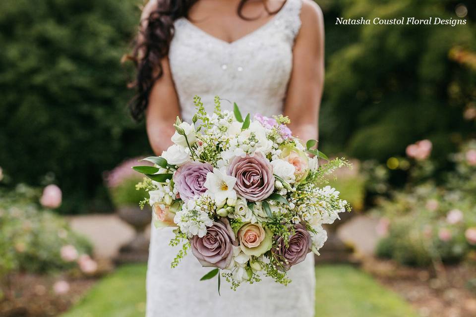 Dusky pink roses