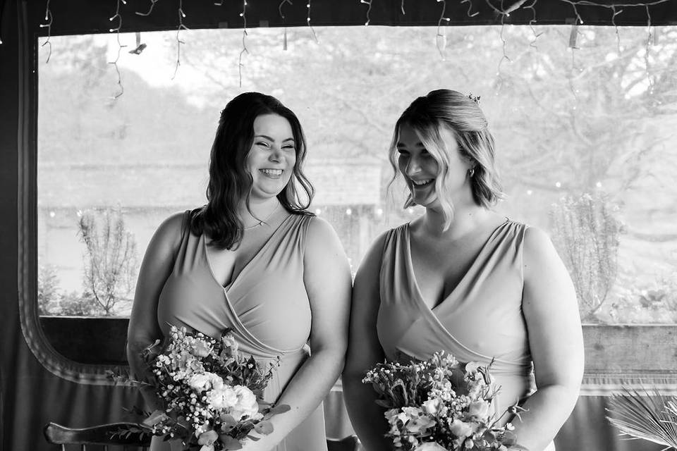 Black and white bridesmaids
