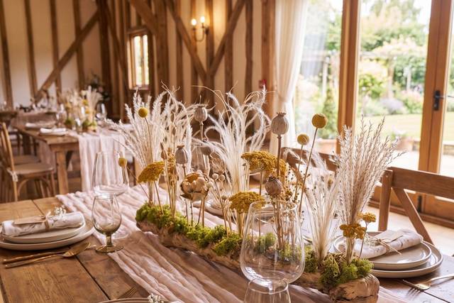 Flower Bar Centrepiece