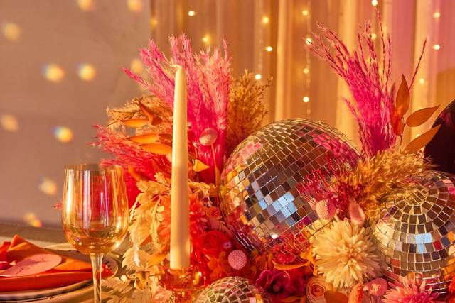 Sunset Disco Centrepiece