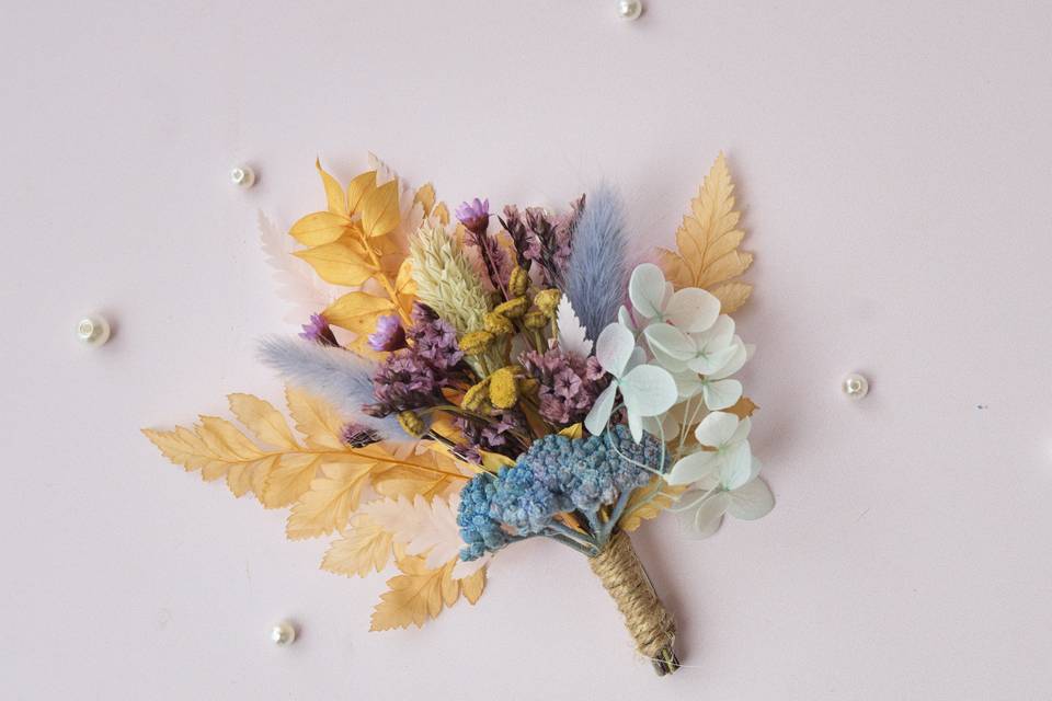 Dried Flower Buttonhole