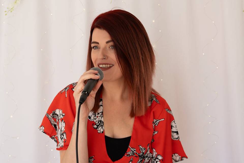 Jessica Hallam Vocals