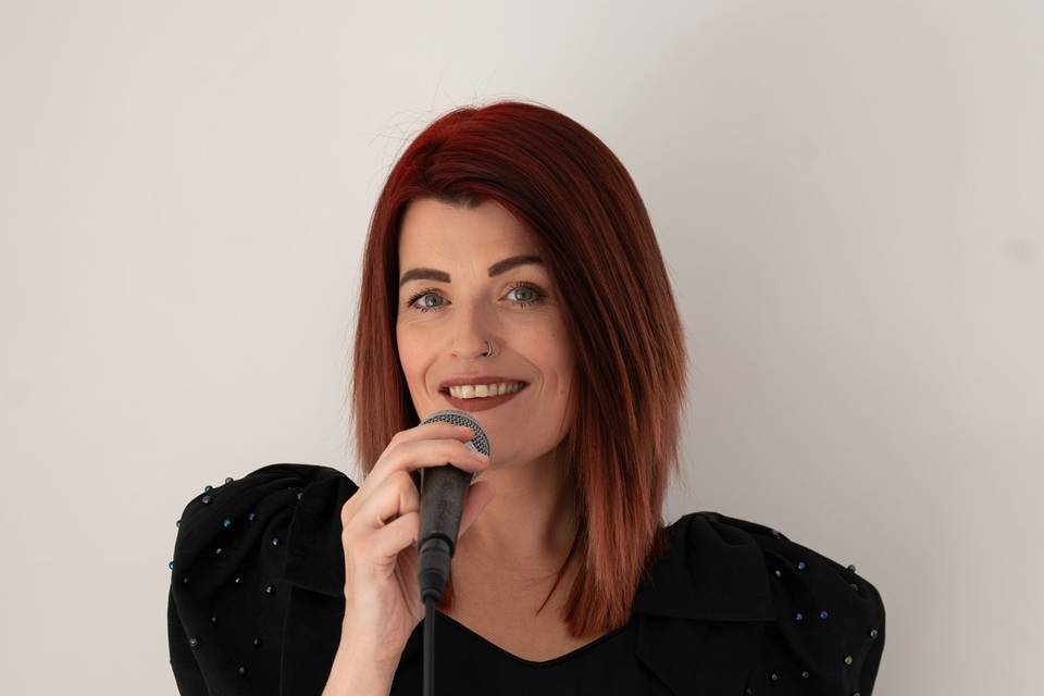 Jessica Hallam Vocals