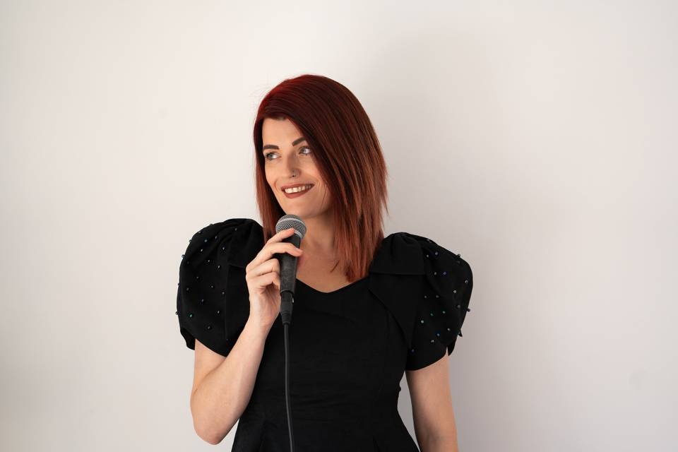 Jessica Hallam Vocals