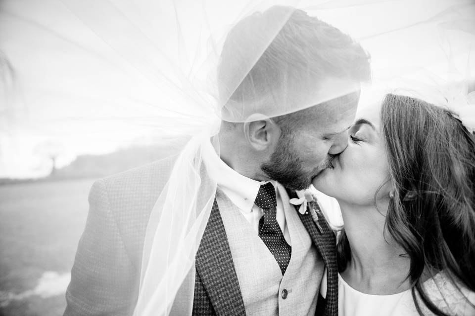 Smiling couple - Geoff Kirby Photography