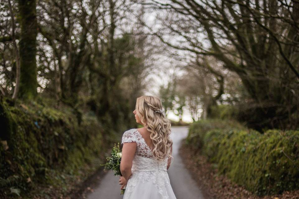 The lane at Trevenna Barns