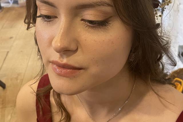 Natural bridesmaids makeup