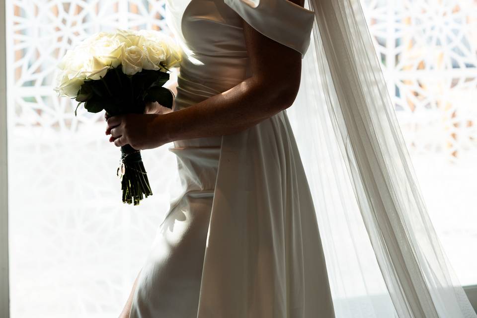 Elegant bridal moments