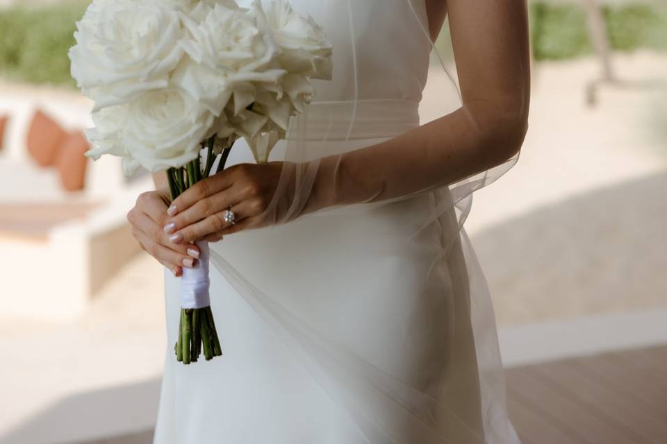Refined bridal beauty