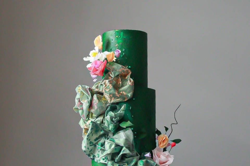 Vibrant and artistic wedding cake