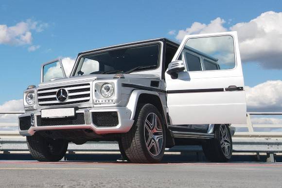 Mercedes G wagon wedding car