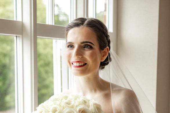 Glowy Bridal Makeup