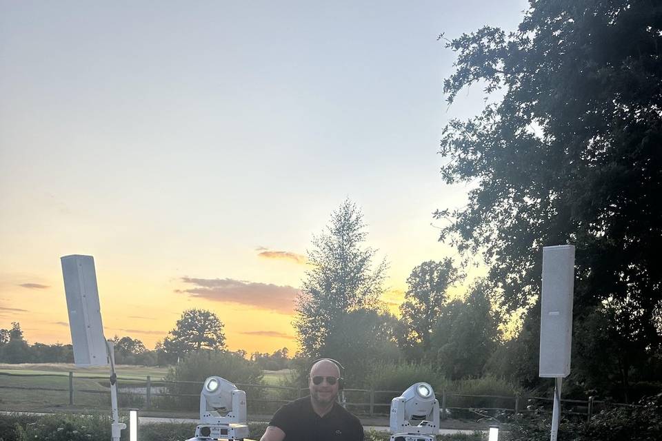 Outdoor sunset set up