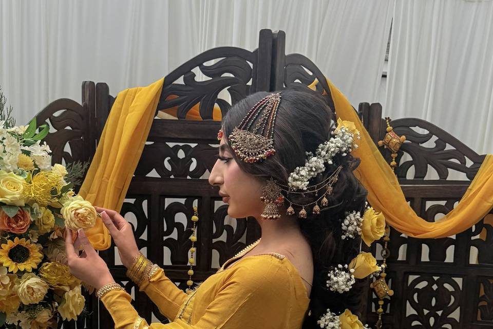 Bridal mehndi hair