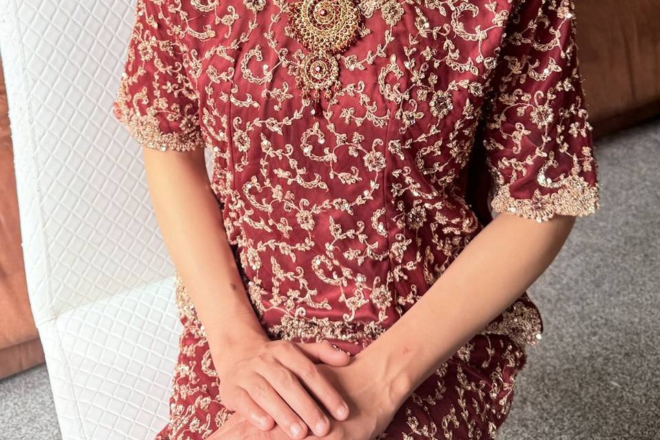 Classic red bridal glam