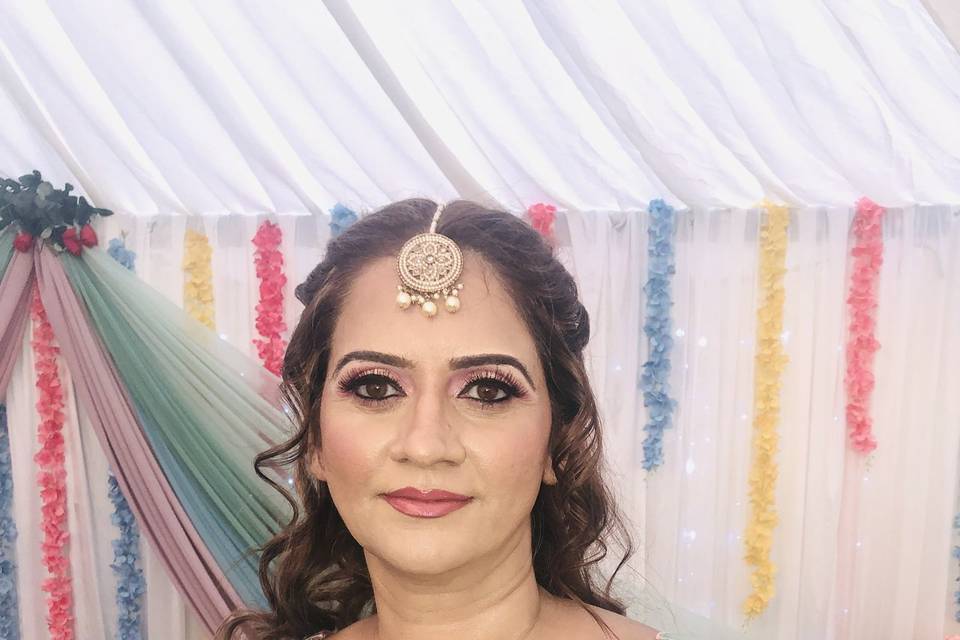 Party makeup