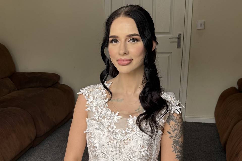 Registry/civil bridal glam