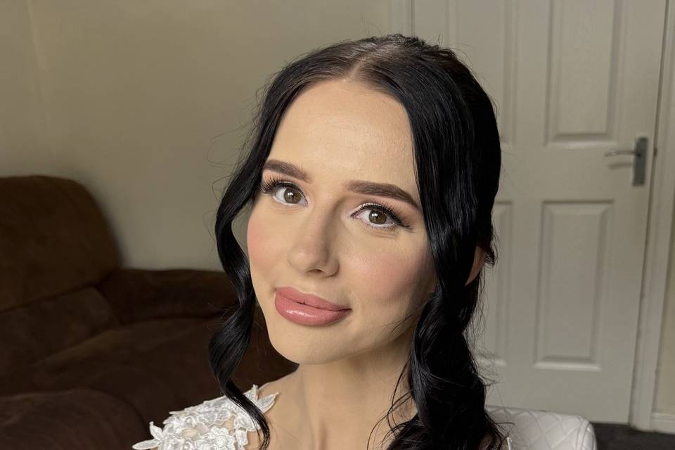 Registry/civil bridal glam