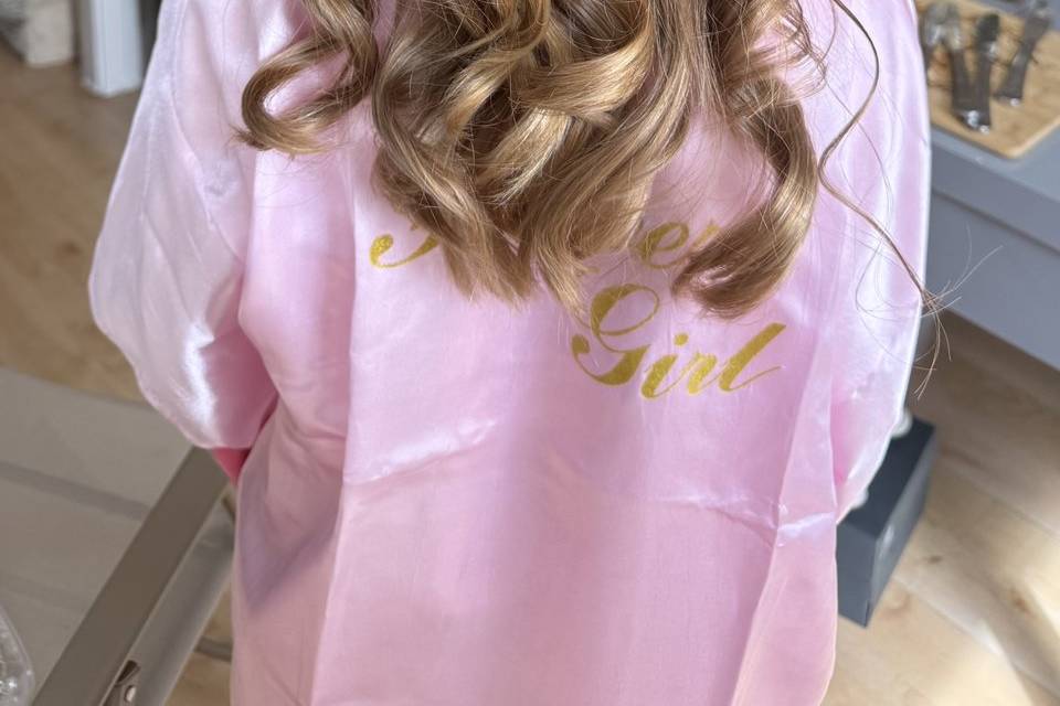 Flower girl half up & half dow