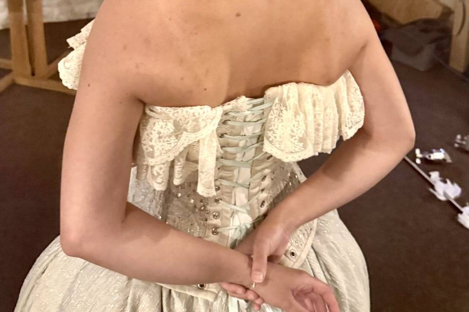 Textured low bun