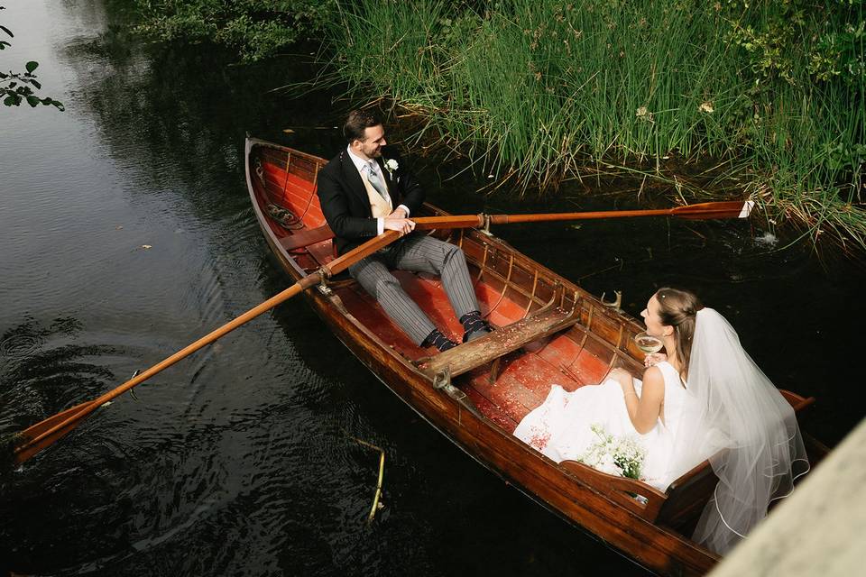 Newley Weds in Rowing Boat