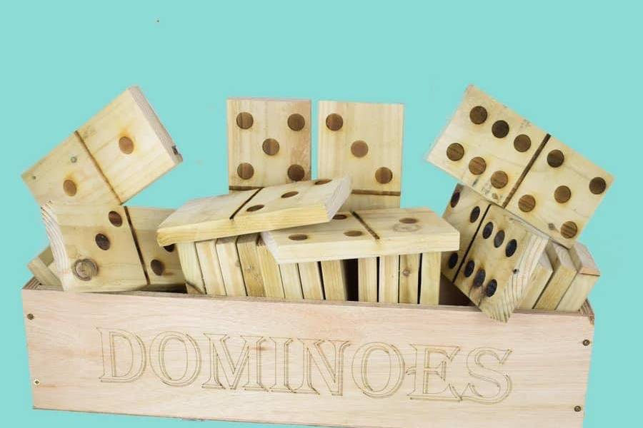 Giant Dominos