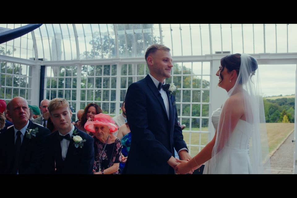 Tegan & Sam (Ceremony 6)