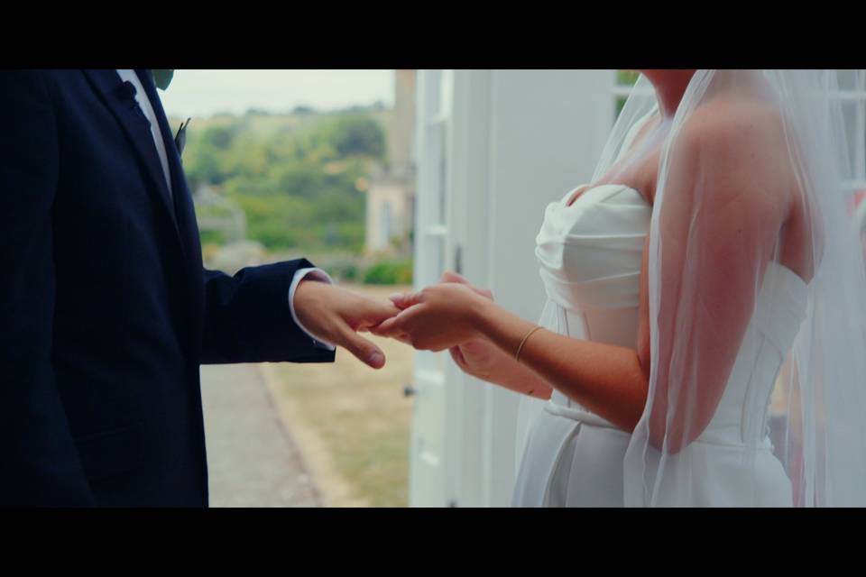 Tegan & Sam (Ceremony 5)