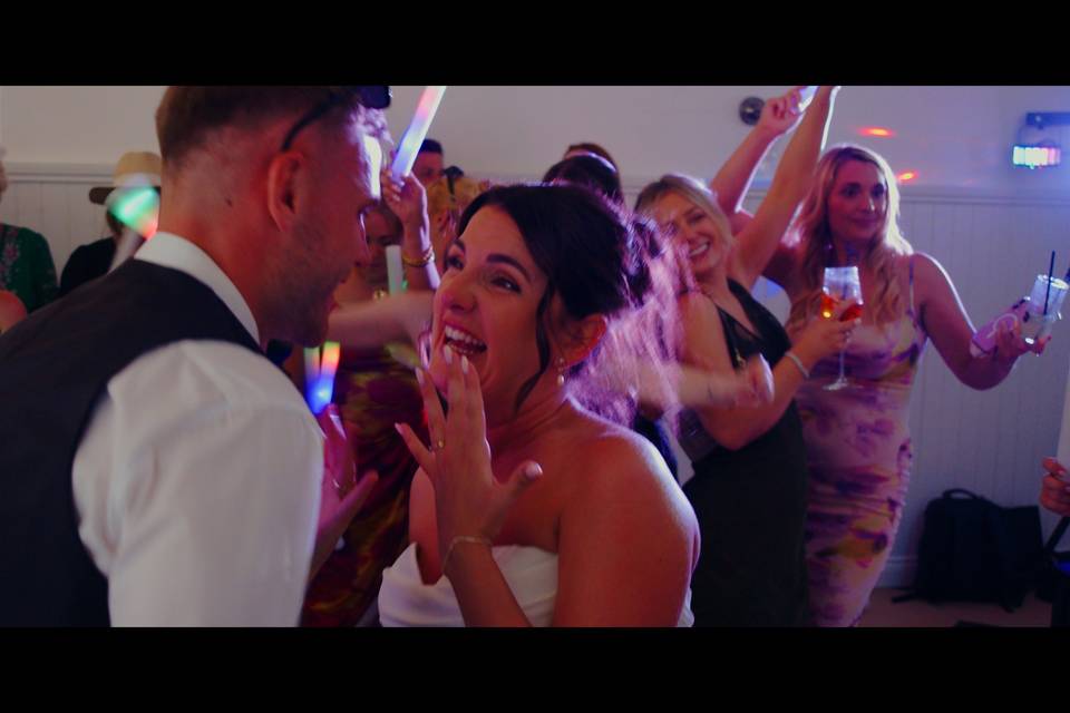 Tegan & Sam (Party 1)