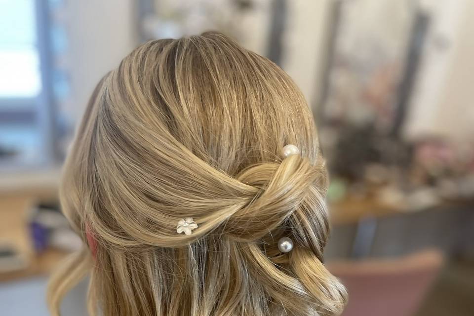 Bridesmaid at Kingscote Barn