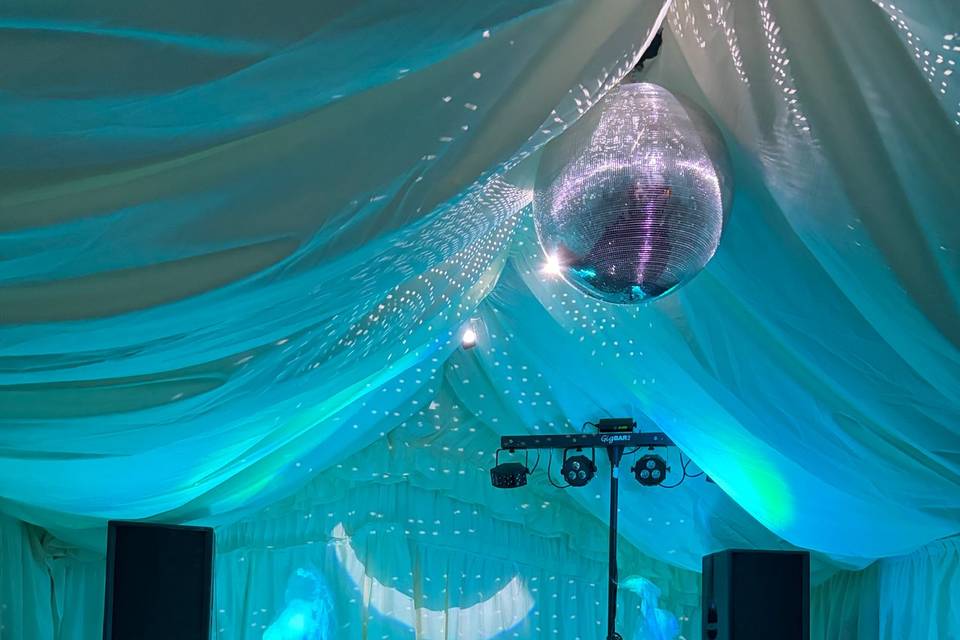 Star DJs Essex