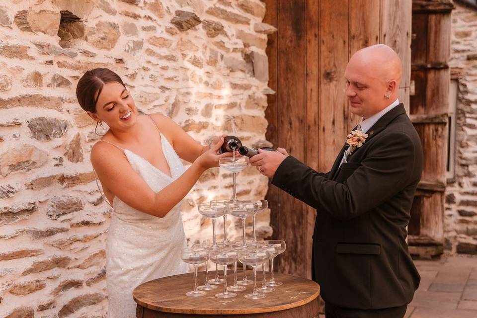 Sara-Jaye & Tom