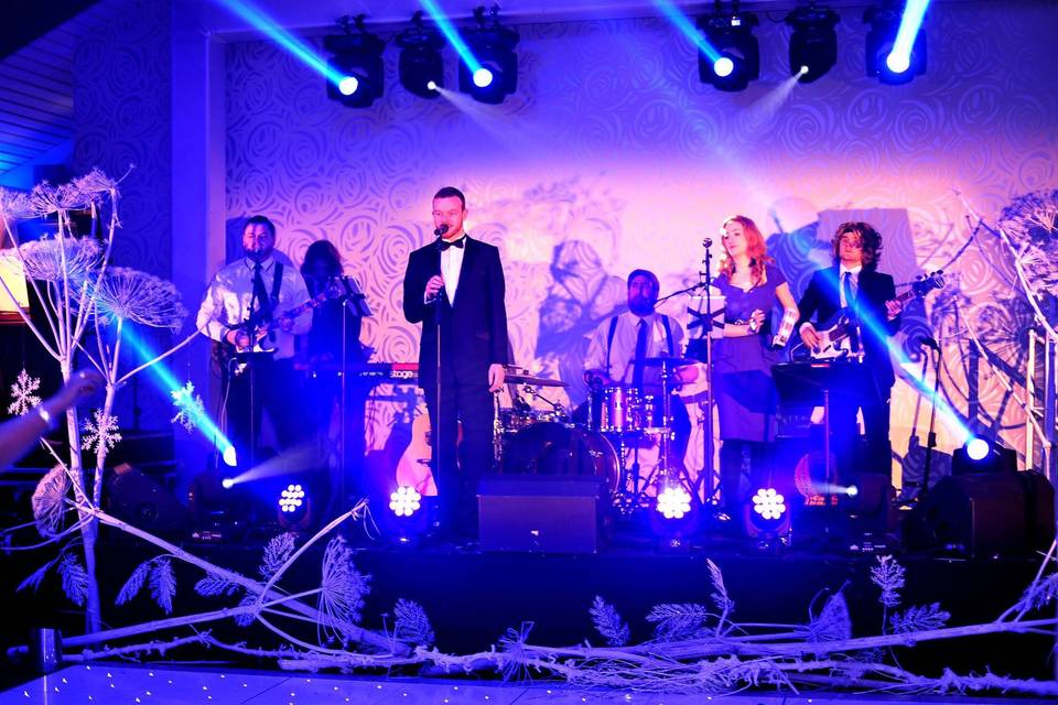 LIVE first dance performance