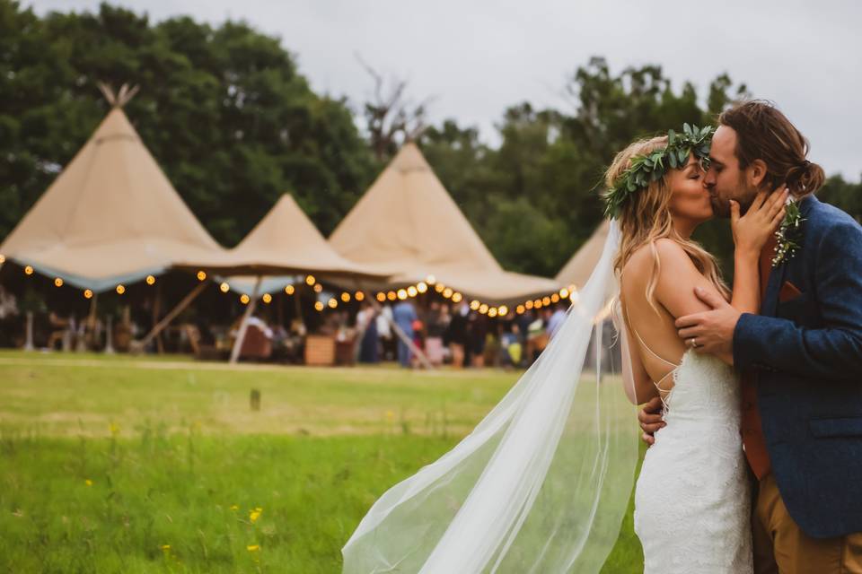 Bride & Groom