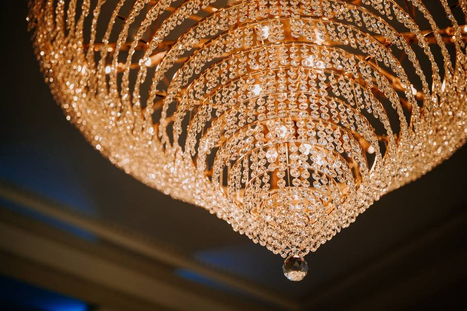 Grand entrance chandelier