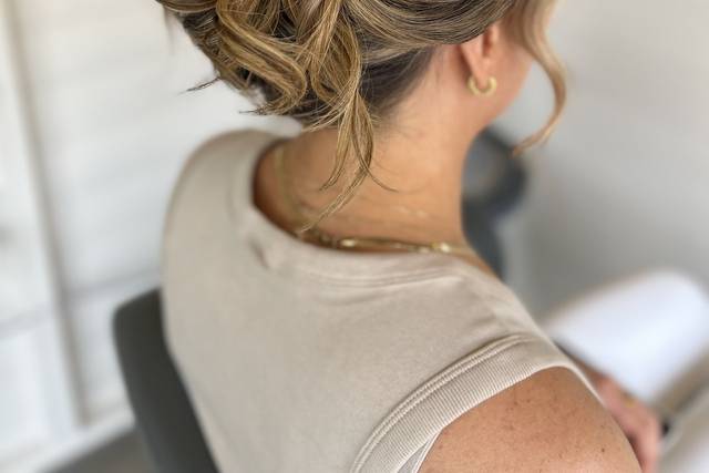 Sarah sage bridal hairstylist