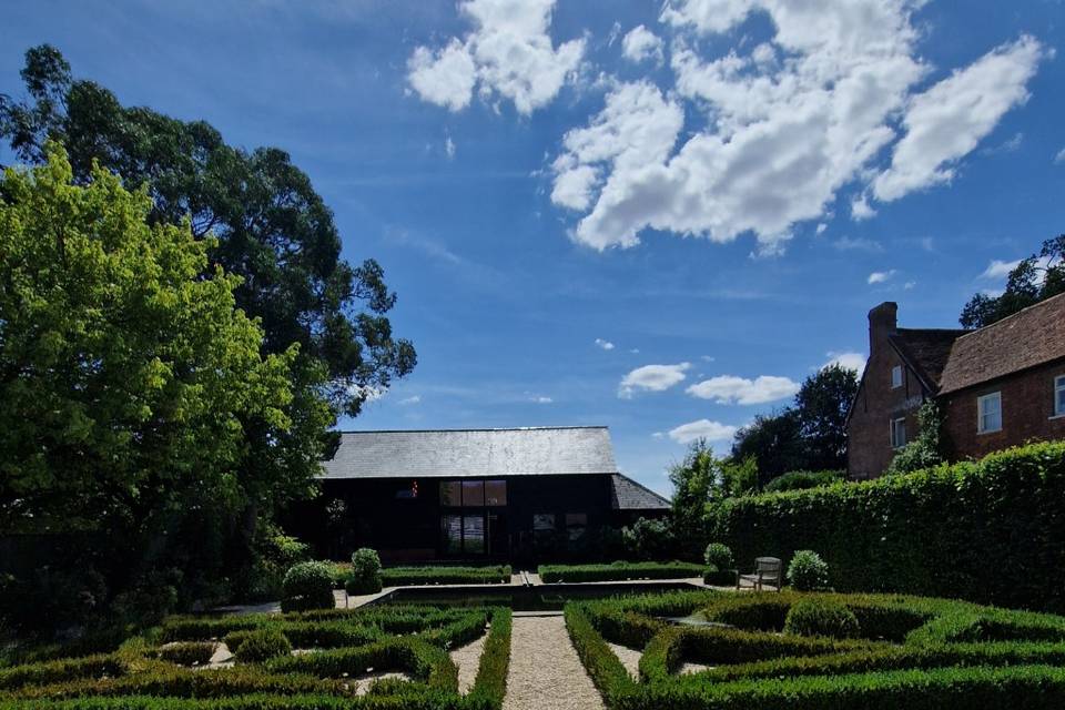 Silchester Farm Gardens