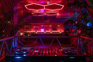 Red Dog Saloon