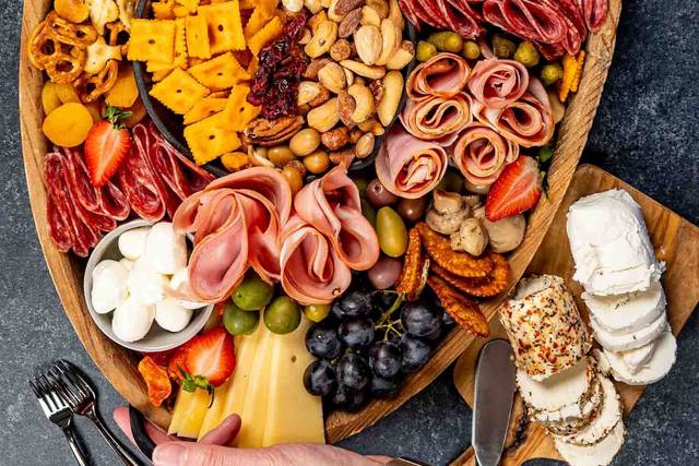 Meats meet Cheese 4