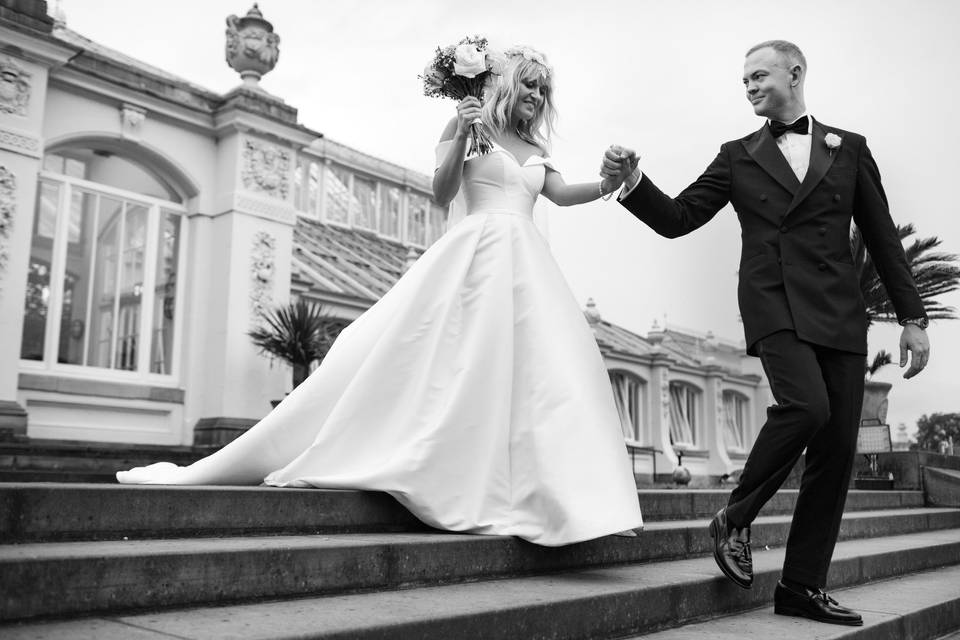 Beautiful Bride married at Kew