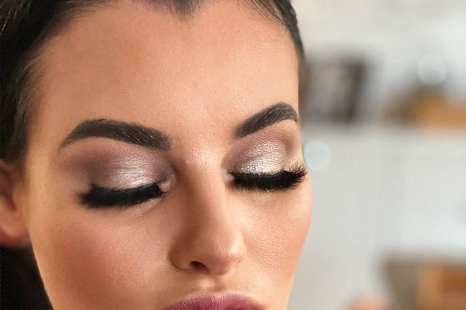 Party makeup